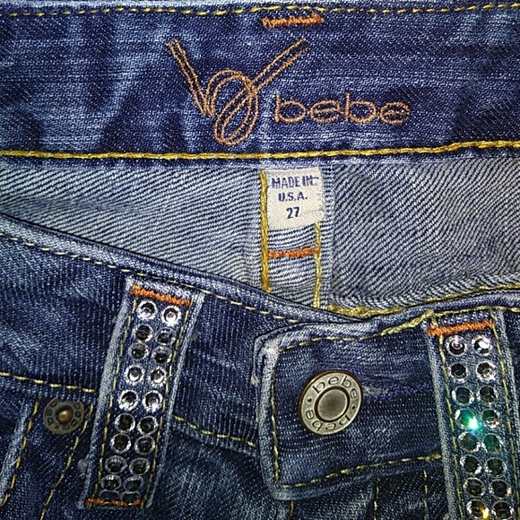 💥SALE Bebe Rhinestone Distressed Denim *NEW COND* - Picture 8 of 8